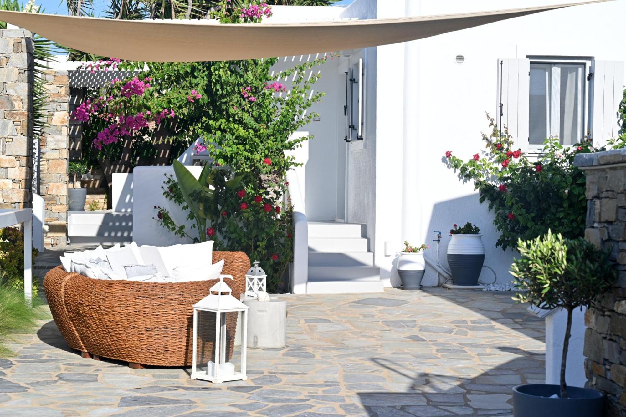 Corina Studios-Apartments Naousa  Exterior photo
